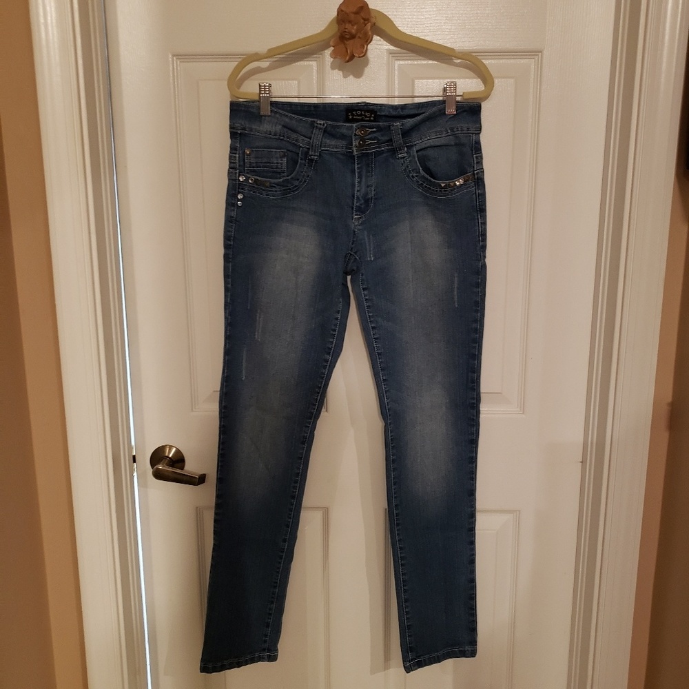 Toxic Stretch Skinny Leg Jean's size 11